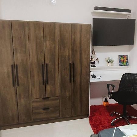 Suite Elegante En Urbanizacion Privada Machala Εξωτερικό φωτογραφία