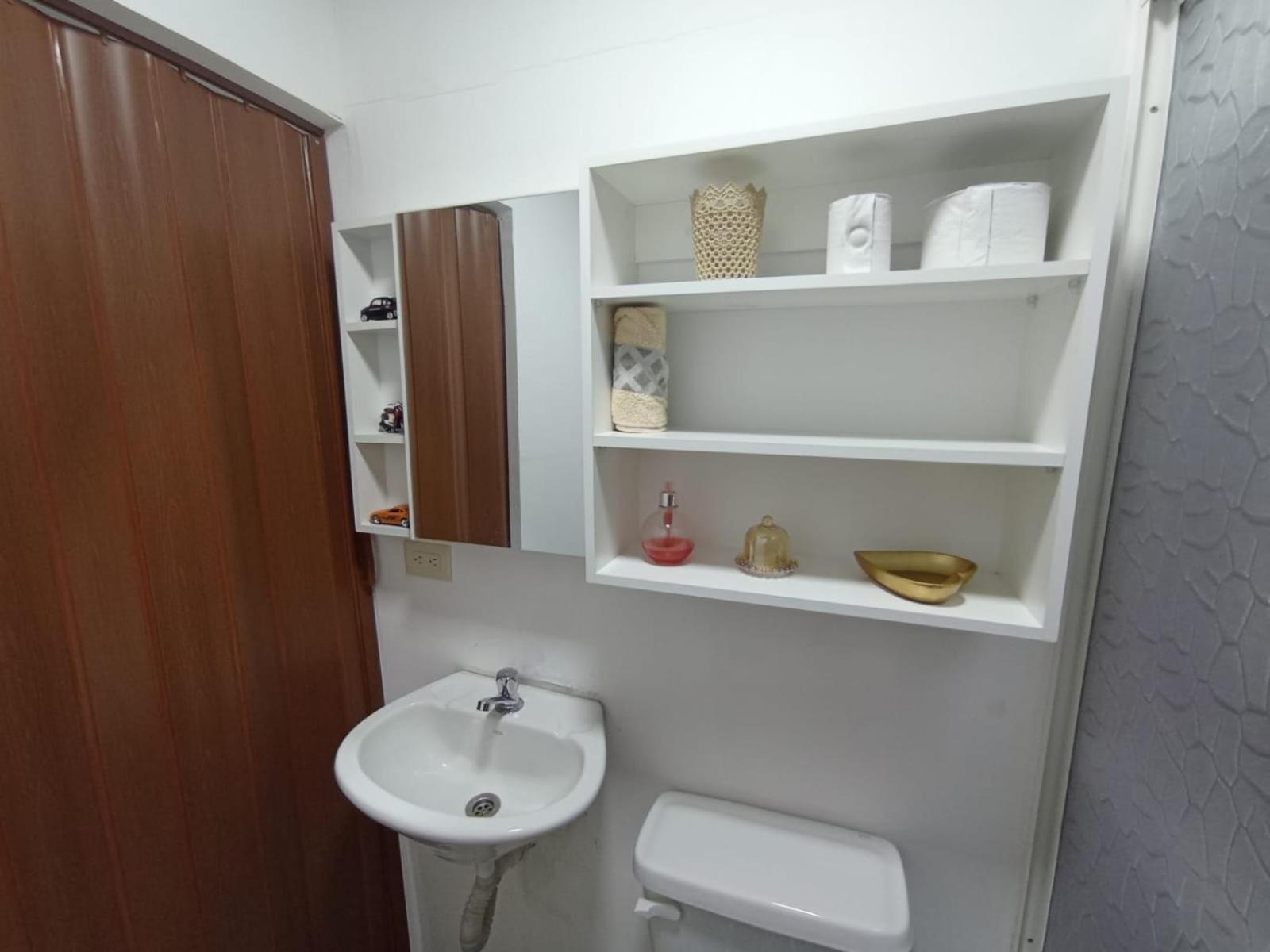 Suite Elegante En Urbanizacion Privada Machala Εξωτερικό φωτογραφία