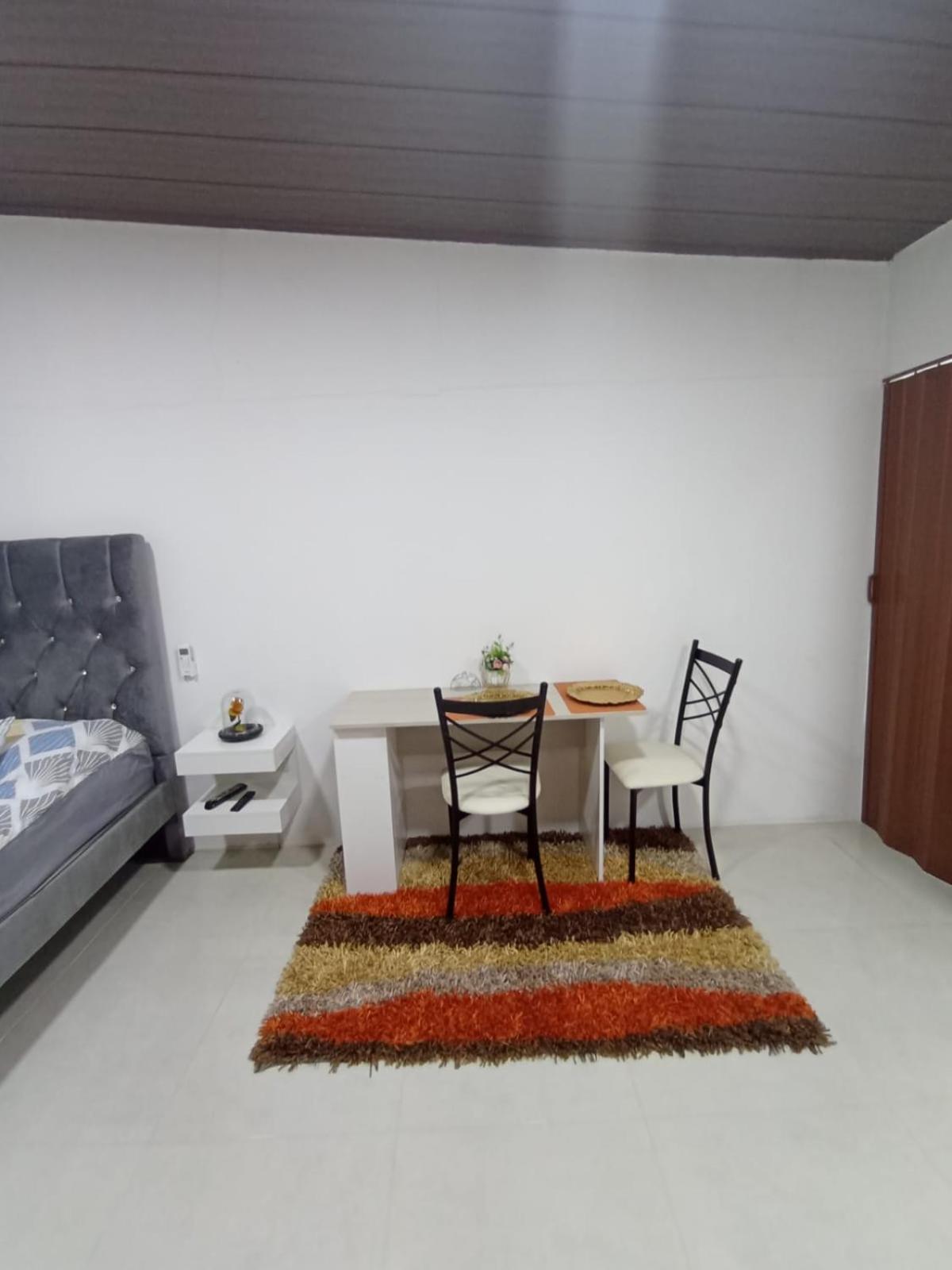 Suite Elegante En Urbanizacion Privada Machala Εξωτερικό φωτογραφία
